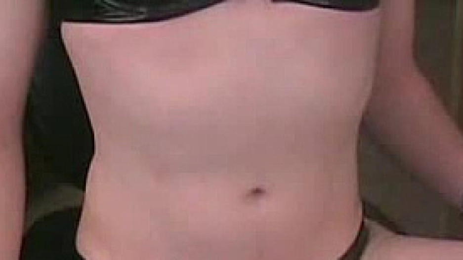 Oiled Tummy